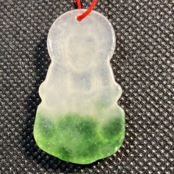 Ice jade pendant - Picture 6 of 9